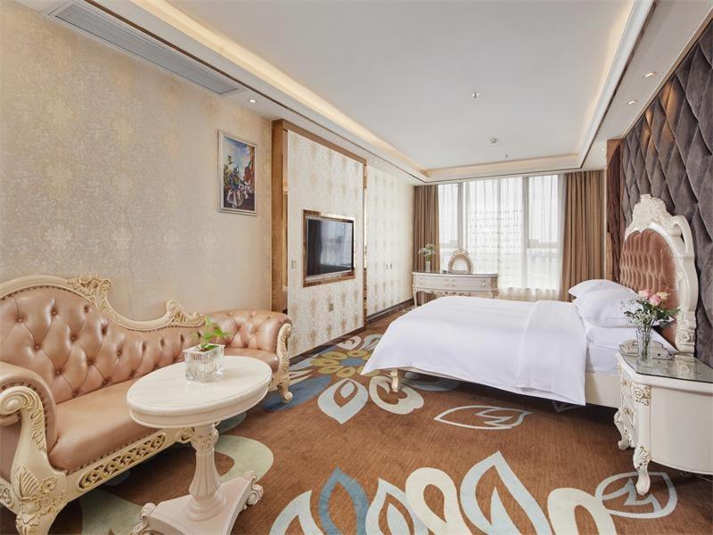 Vienna Classic Hotel Dongguan Changan Xiandai Exterior foto