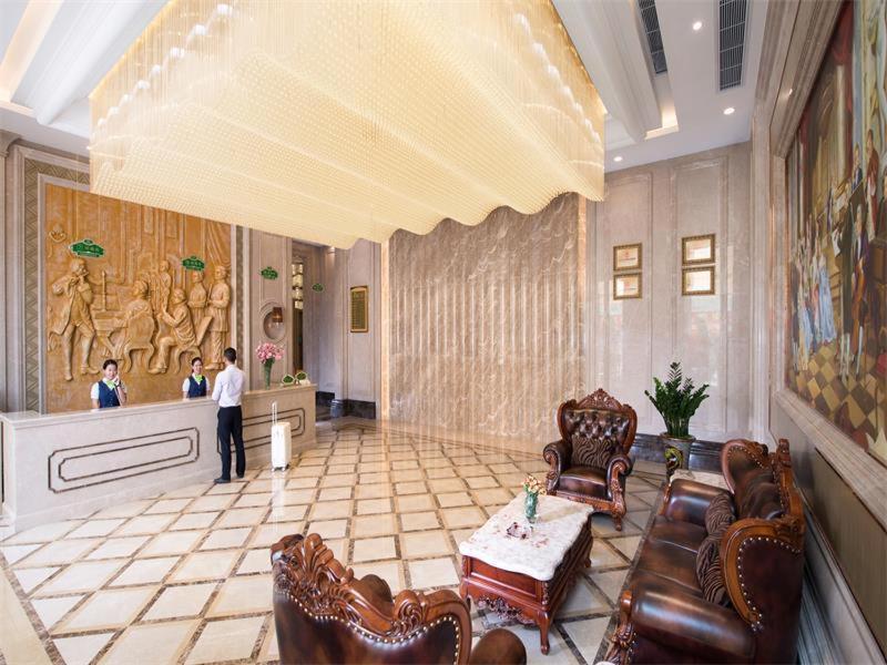 Vienna Classic Hotel Dongguan Changan Xiandai Exterior foto